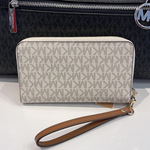 Michael Kors MK Signature Large Flat Multi-Function Phone Case Wallet Wristlet - Picture 4 of 16